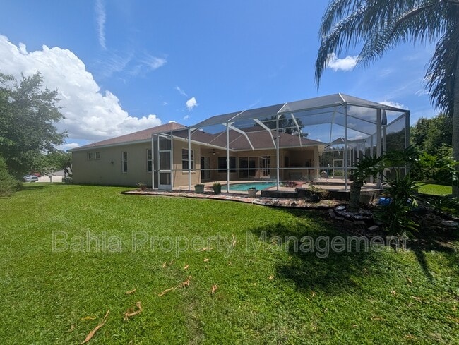 Photo - 10411 Riverburn Dr