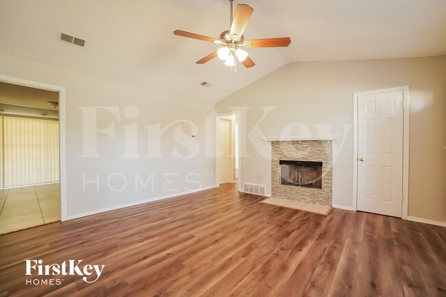 Photo - 7212 Layne Dr