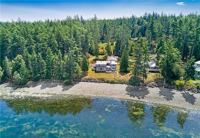 2461 Turn Point Rd
