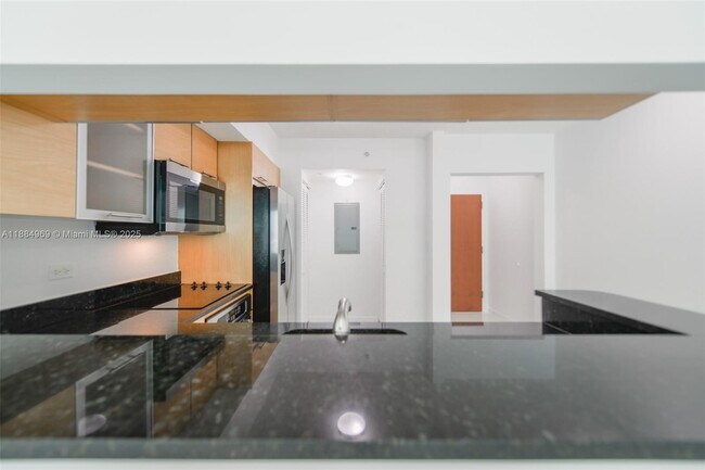 Photo - 31 SE 5th St Unit 1510