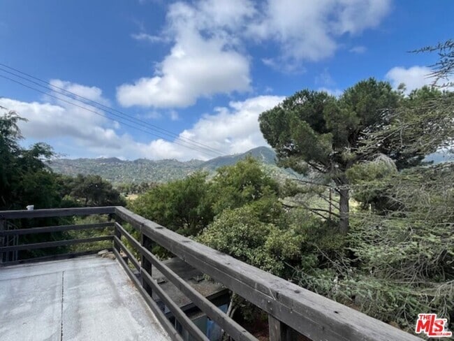 Building Photo - 21516 Encina Rd Rental