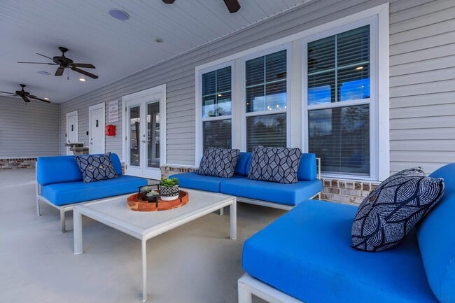 Photo - Rivermoor West