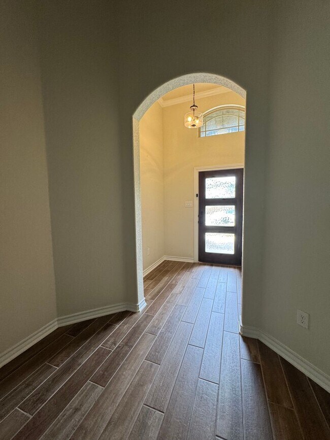 Photo - 3 BR/2BA | Single Family Home | 1-Car Garage Parking | Fenced backyard