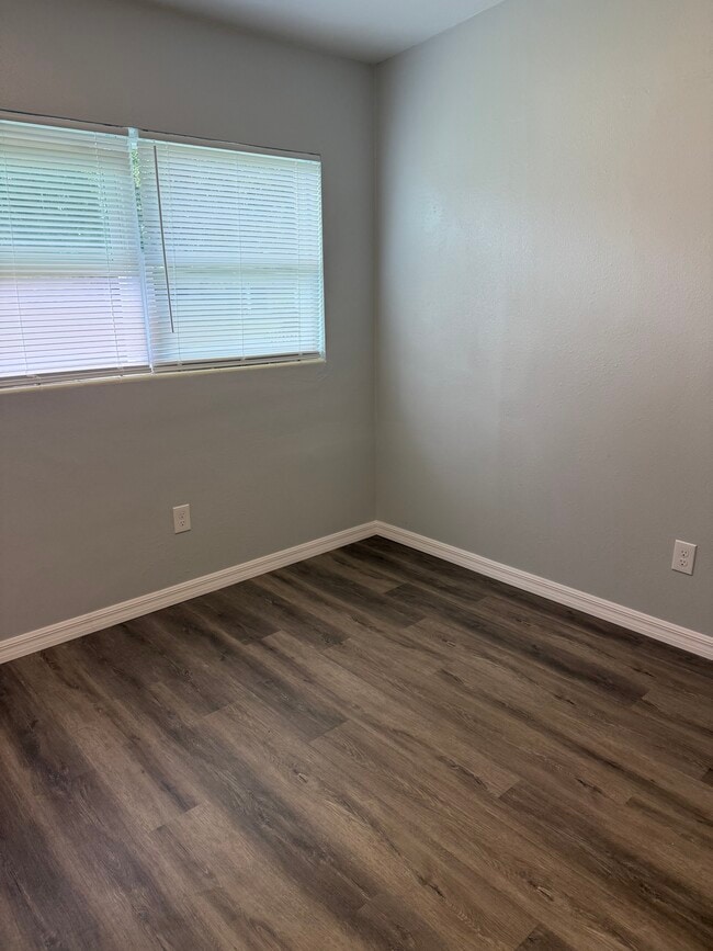 Photo - 114 Laurel Dr