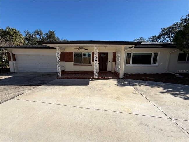 Building Photo - 4640 W Lamb Ave