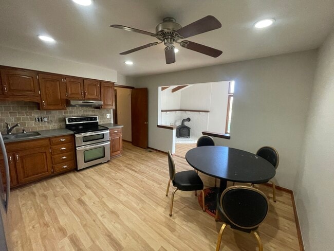 Photo - 12220 Jerome Road