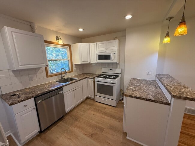 Photo - 3BR off 50th and Center