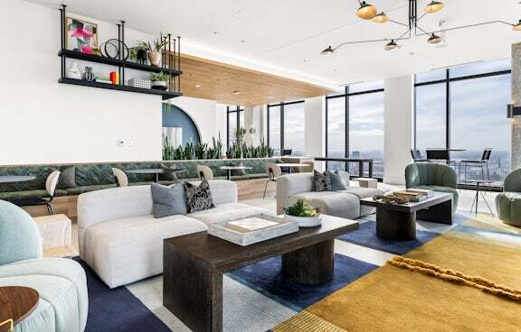 Photo - 201 N May St