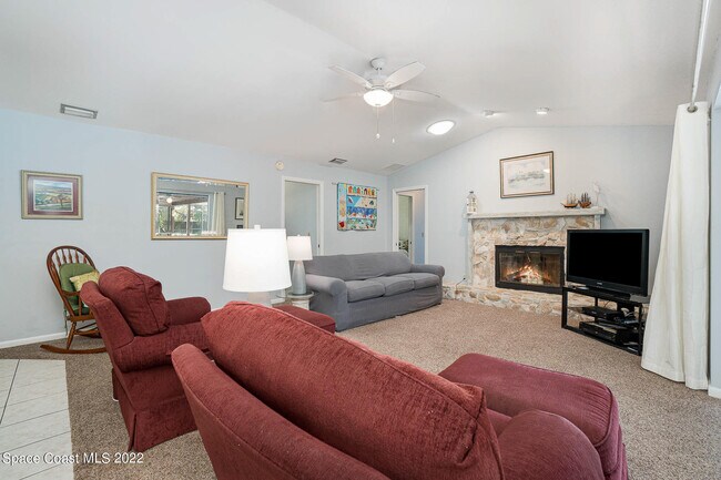 Photo - 1103 Orange St