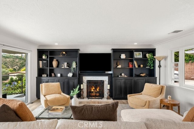 Photo - 1651 Thurston Dr