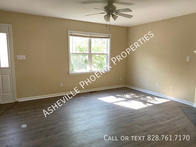 105 Woodcreek Cir