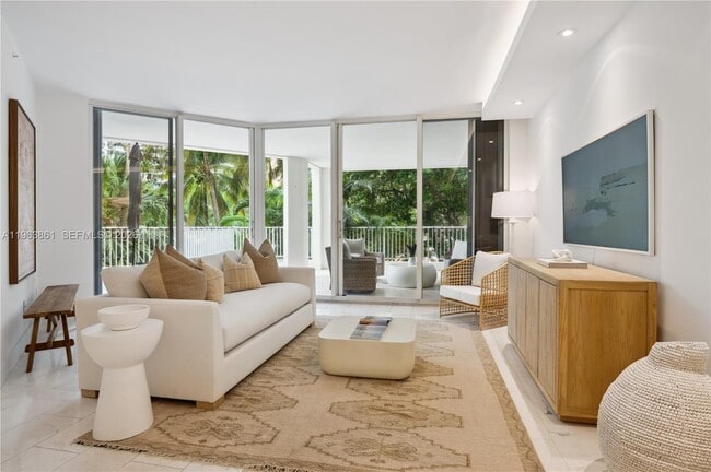 Photo - 715 Crandon Blvd Unit 206