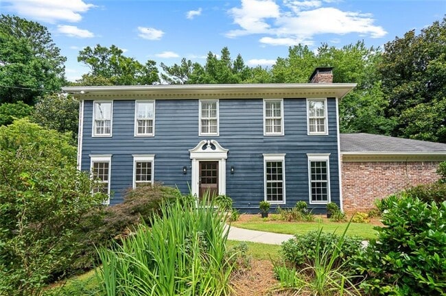 Photo - 2340 Castleridge Ct