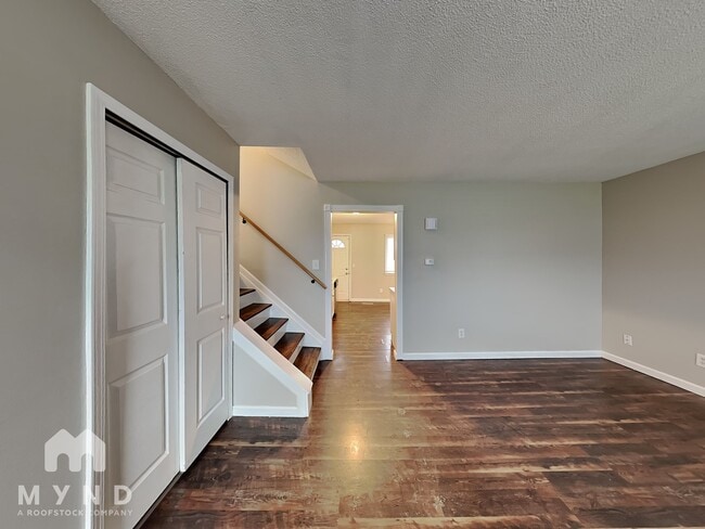 Photo - 3586 Richard Ave