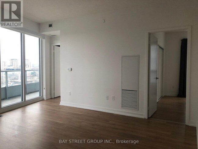 Photo - 117 McMahon Dr Unit 1808