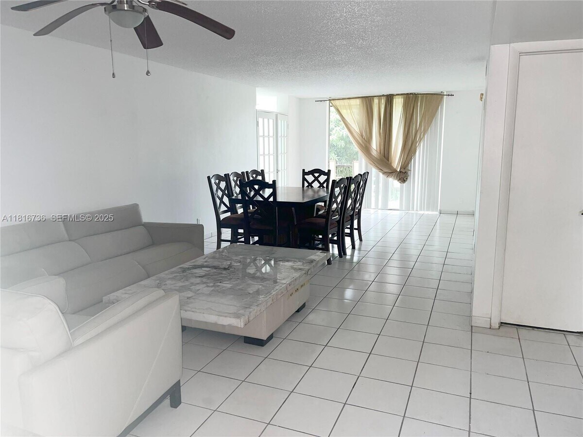 Photo - 9820 S Hollybrook Lake Dr Unit 205