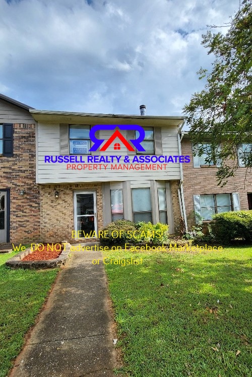 Building Photo - Section 8 WELCOME- Spacious 3-bedroom Town... Rental