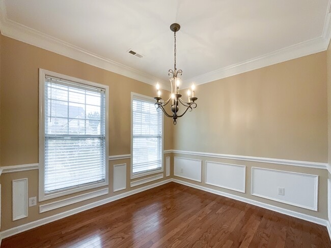 Photo - 3021 Gloxinia Rd