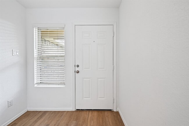 Photo - 7719 Cedar Birch Dr