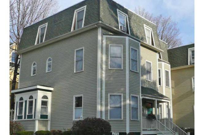 Photo - 294 Chestnut Ave Unit #1