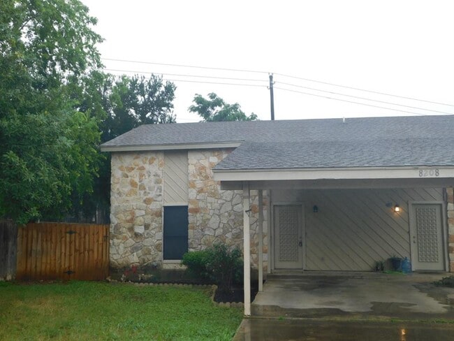 Photo - 8208 Hood Cir