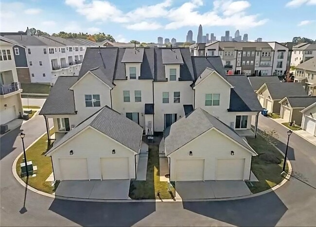 Photo - 3231 Moss Ln