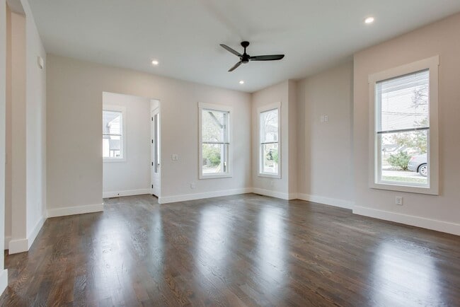 Photo - Fantastic House for Rent in Lower Inglewoo...