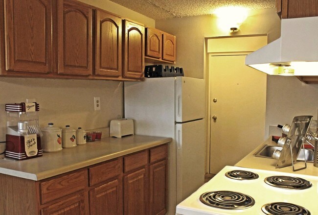 Westchester Towers Apartments For Rent in Wayne, MI