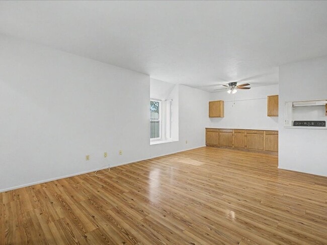 Photo - 2 Bedroom 2 Bathroom with Community Pool and Spa!