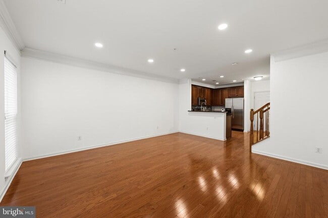 Photo - 15259 Leicestershire St