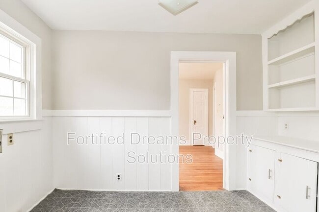 Photo - 1252 Brookwood Dr