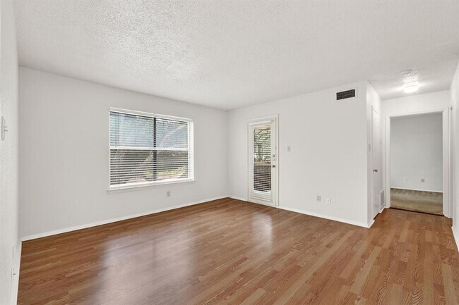 Photo - 8210 Bent Tree Rd Unit 256