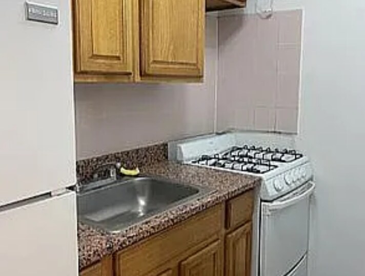 Photo - 41-42 Elbertson St, Unit 402 Unit 402