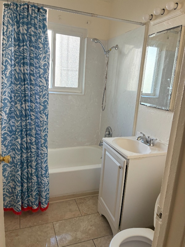 Photo - 736 Memorial Way Unidad 1