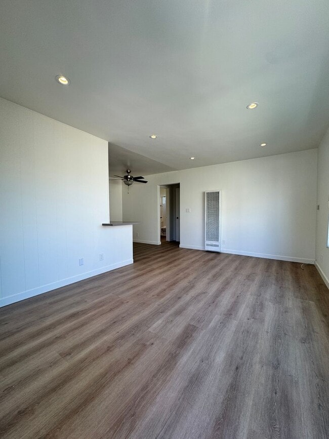 Photo - 4327 Inglewood Blvd