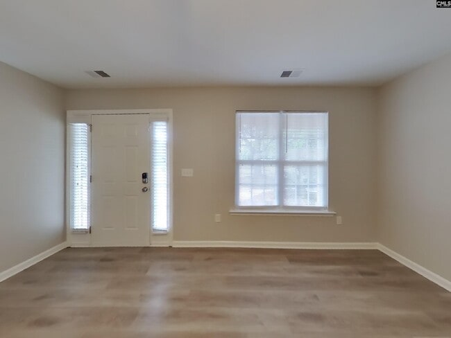 Photo - 224 Barnevelder Dr