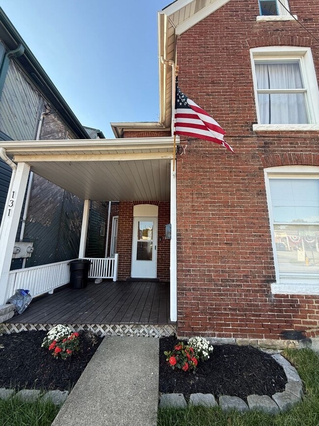 Building Photo - 3 Bed 1 Bath in Cannonsburg Rental