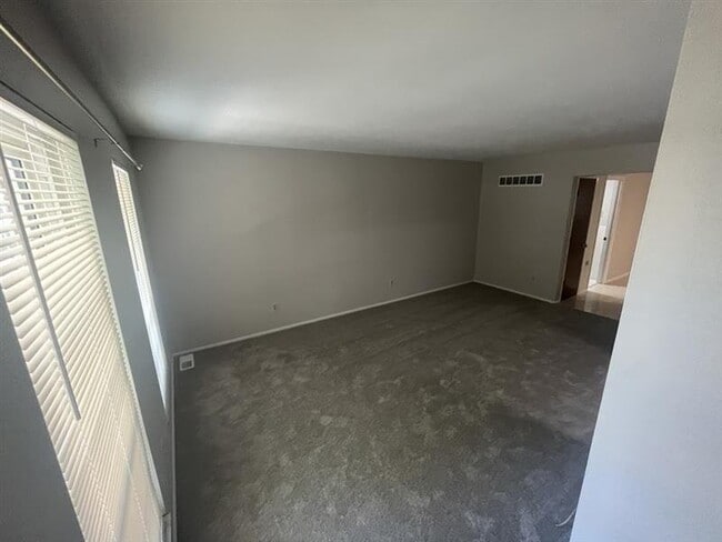 Photo - 10142 Buffton Dr