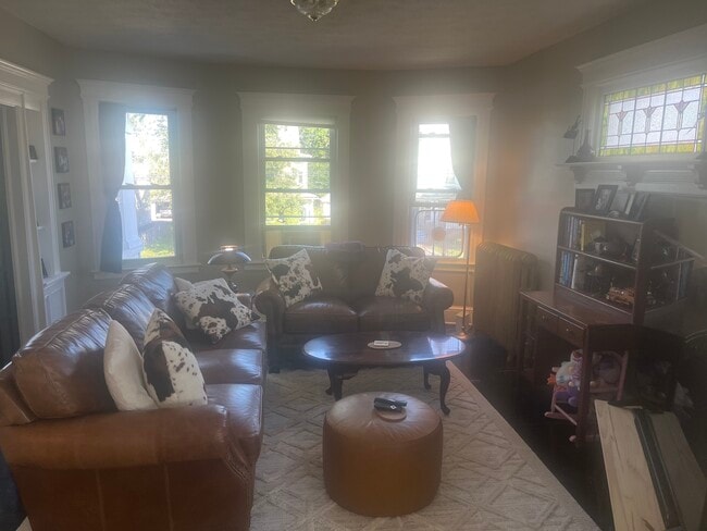 Photo - 39 Maplewood Ave