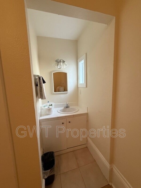 Photo - 412 Hayes St