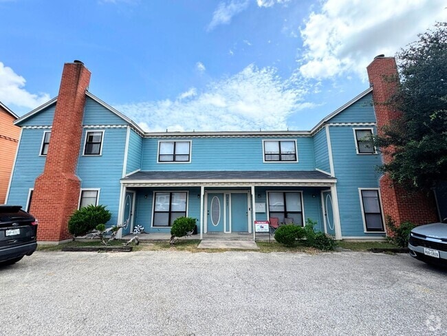 Building Photo - 3407 Victoria Cir Rental