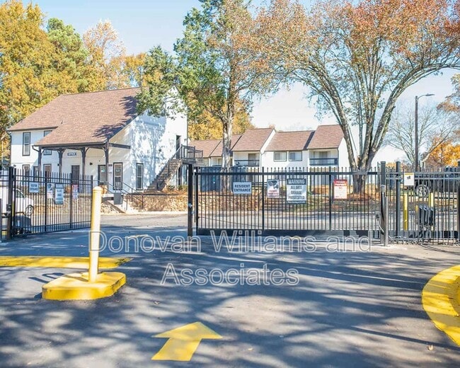 Photo - 2203 Kilborne Dr Unit D