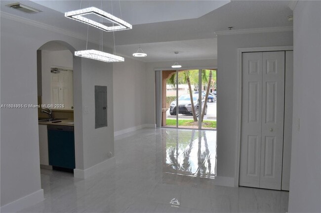 Building Photo - 6540 NW 114th Ave Unit 1401 Rental