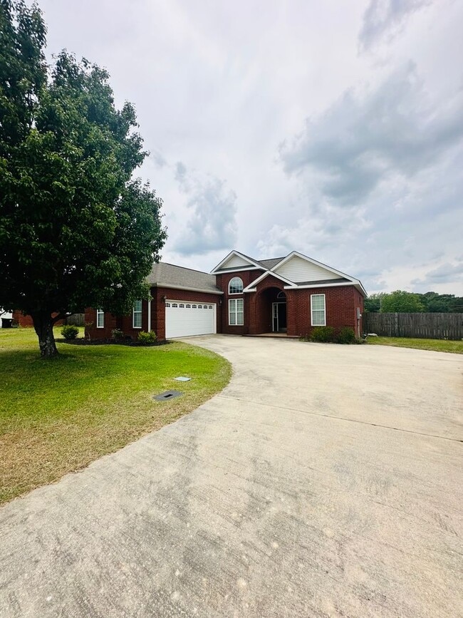 Photo - 709 Loudon Hill Dr