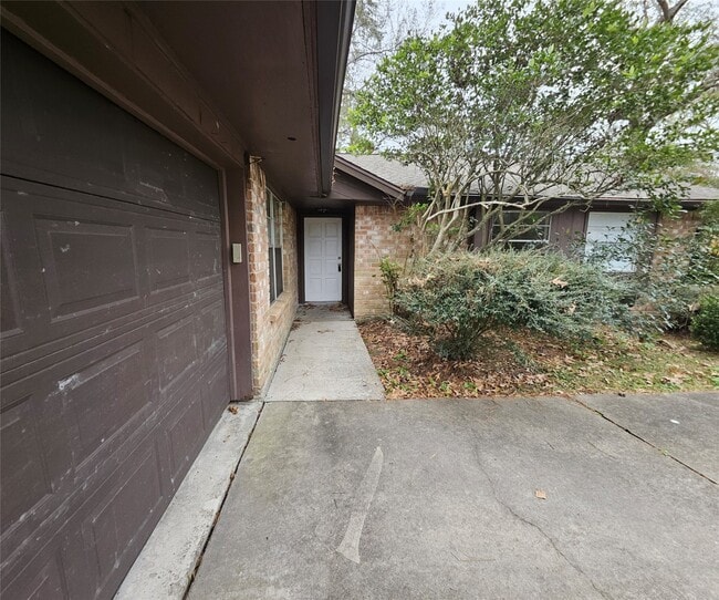Photo - 2154 Oak Shores Dr