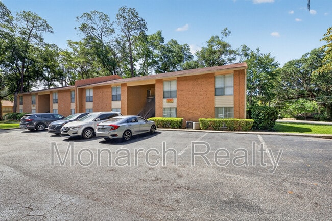 Building Photo - 1810 NW 23rd Blvd