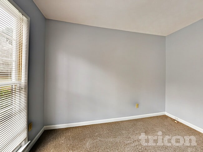 Photo - 5044 Rosemeade Ct