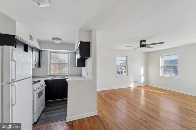 Photo - 248 N Wycombe Ave