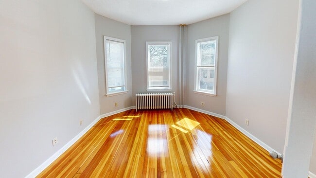 Photo - 52 Sumner St Unit 1