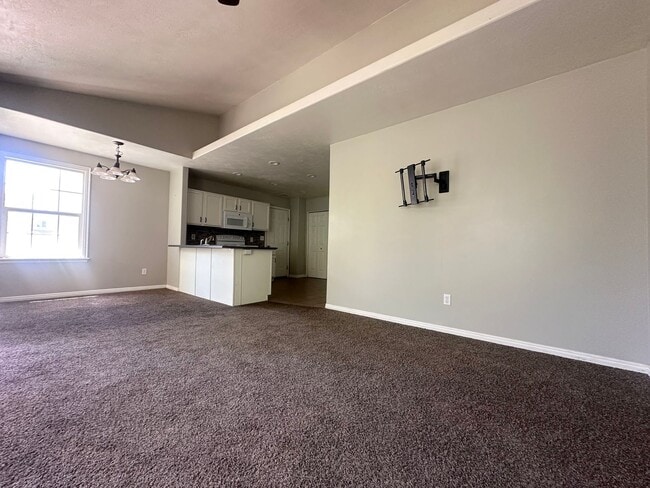 Photo - 3 Bed 1 Bath home in heart of Provo!